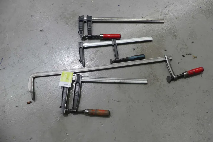 4x Schraubzwinge